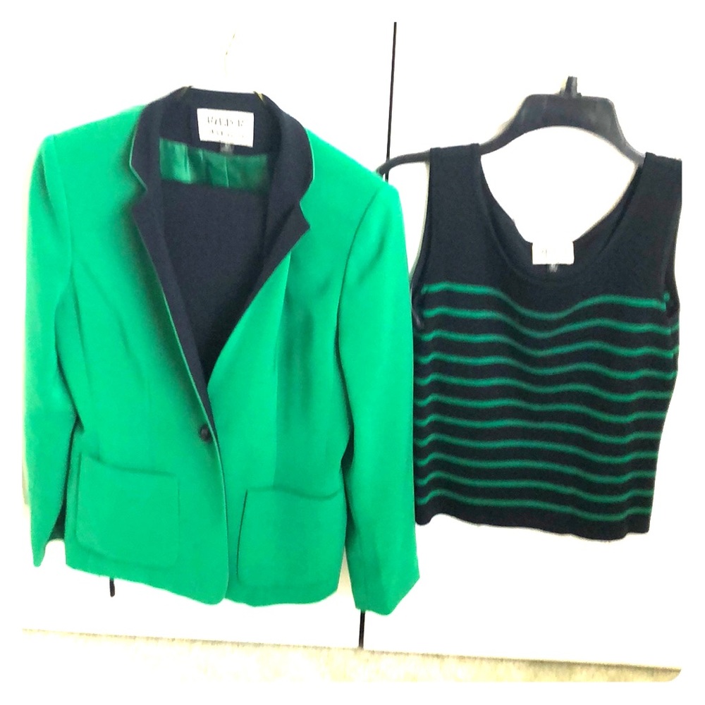 Kasper pant suit